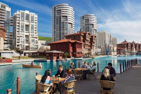  Bosphorus City’de ticari alanlar faaliyete geçti! 280 bin TL'ye!