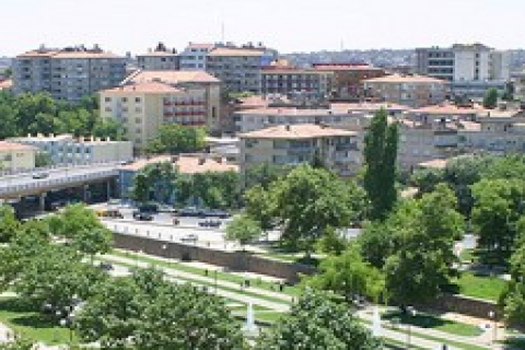 Gaziantep Belediyesi üç arsayı 5 milyon TL'den satıyor!