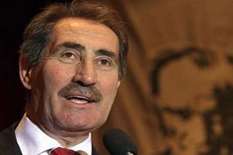 Ertuğrul Günay: Beton kitle otelleri yerine butik konaklama merkezleri yapmalıyız!