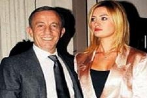 Petek Ertüre: Ali Ağaoğlu'ndan ayrıldım!