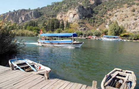 Kaunos'taki antik tiyatro restore edilecek!