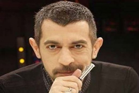 Okan Bayülgen oturduğu Doğan Apartman'a yönetici oldu!