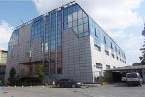 Düzce'de icradan 2 milyon 985 bin TL'ye satılık fabrika binası!