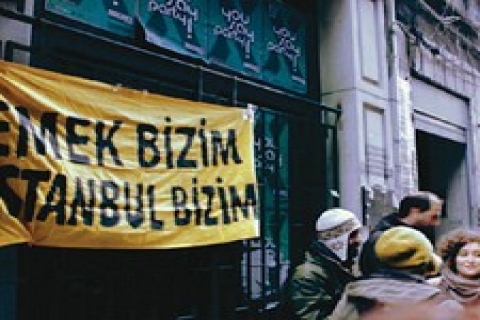 Emek Sineması'nda bu akşam Ekümenopolis filmi gösterilecek!