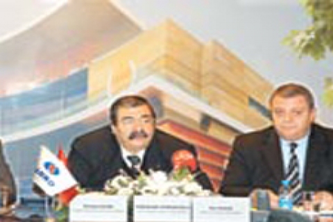 Konukoğlu: Kriz yok sadece budanıyoruz