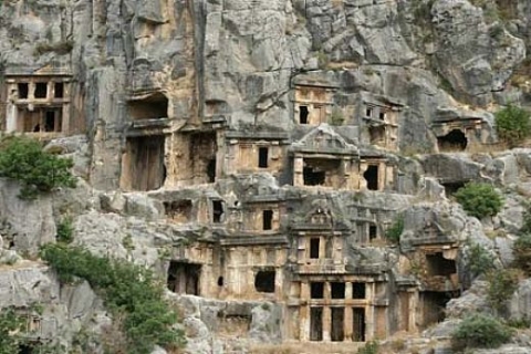 Ertuğrul Günay: Rus turist sayısı 5 milyonu geçecek! Noel Baba Müzesi'nde düzenleme yapıyoruz!