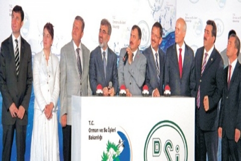 Veysel Eroğlu, Kayseri'de 5 temel tesisin temelini attı!