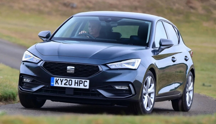 Performansı ile ünlenmiş Seat Leon a Nisan ayında 25.000 TL zam geldi! İşte yeni fiyatı