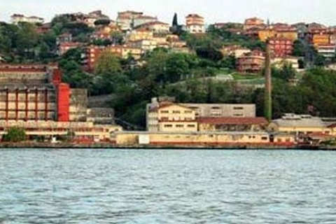 Torunlar, Paşabahçe ihalesine 20 dakika rötarlı geldi; Siyahkalem bir bardak soğuk su istedi!