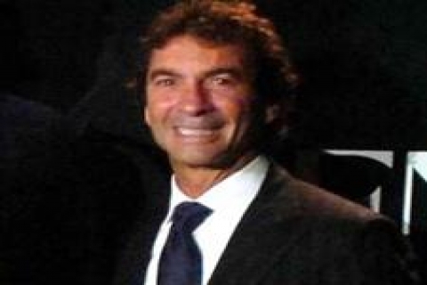 Cem Hakko W Otel'in karşısında Wedding House açacak