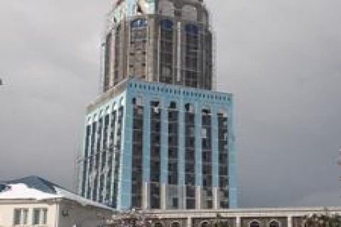 Sheraton Batum Otel Mavi Kale ile ısısını koruyacak!