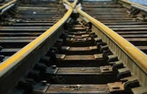 Demiryolu altyapısına, inşaata yaklaşma mesafesi konulacak!