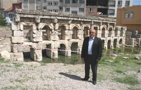  Sarıkaya'daki tarihi Roma hamamı turizme kazandırılıyor! 