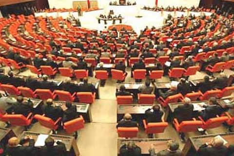 CHP ve MHP, 2-B arazilerinin köylüye bedelsiz verilmesini istedi!