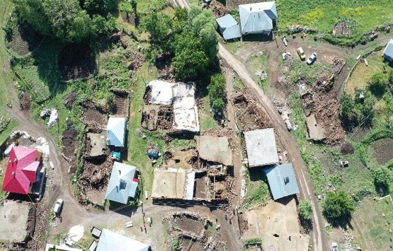 Bingöl Elmalı köyündeki hasar drone ile görüntülendi!