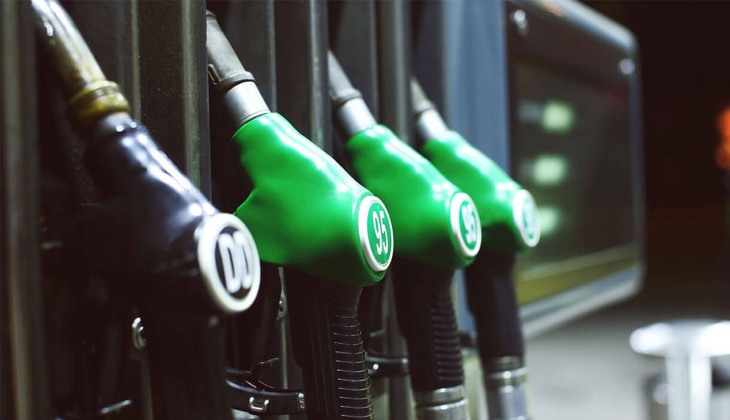 Benzin, motorin, LPG fiyatlarında indirim rüzgarı! Sürücülere müjde! Fiyatlar 2 liradan fazla düştü!
