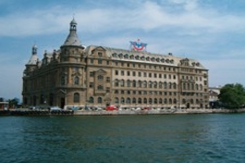 Haydarpaşa Limanı idare binası güçlendirilecek!