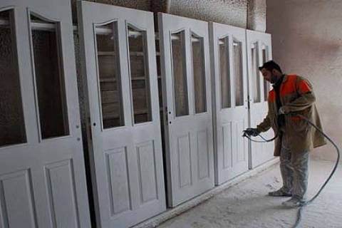 Kastamonu Tosya'da 500 firma yılda 3 milyon kapı üretip yurtdışına satıyor!