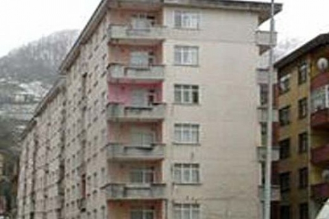 Rize Belediye Başkanı Halil Bakırcı: Kayan binalardan bir gün ceset toplayacağız!