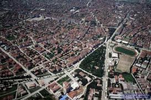  Çorum'da icradan 3.7 milyon TL'ye satılık tavuk çiftliği!