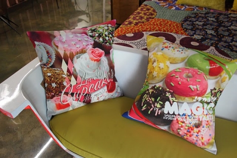  Zeynep llıcalı, Bebek'teki evinin kapılarını açtı! 