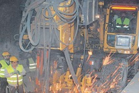 Yarım kalan metro inşaatlarını Ulaştırma Bakanlığı bitirecek