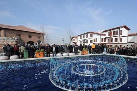 Ankara Büyükşehir Belediyesi 13 tarihi binayı restore ettirecek!