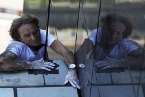 Alain Robert, Sapphire 'e tırmanırken zor anlar yaşadı!