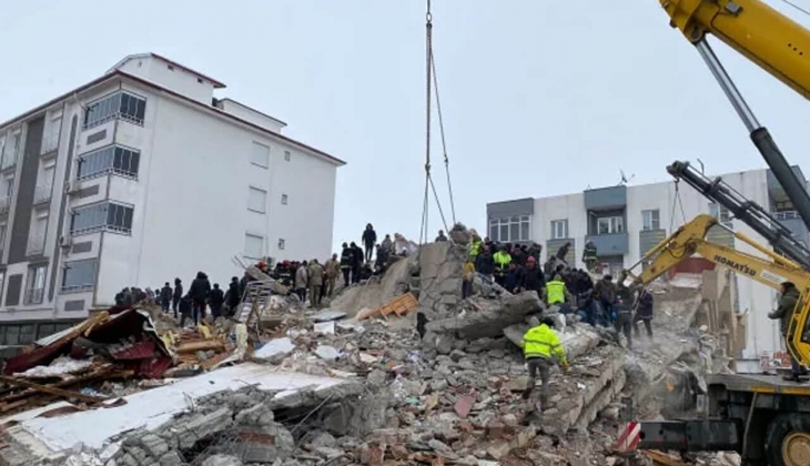 Vicdanları da enkaz altında kalan deprem fırsatçılarına devlet göz açtırmadı! Açıklamayı bakanlık yaptı