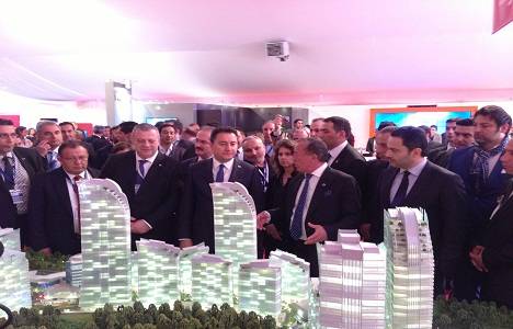 Ali Babacan, MIPIM de Türk standlarını gezdi!