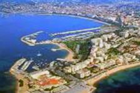 Rus Oligarklar Fransız sahillerindeki evlerini satıyor