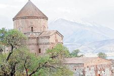 Van'daki Ermeni kiliseleri restore edilecek!