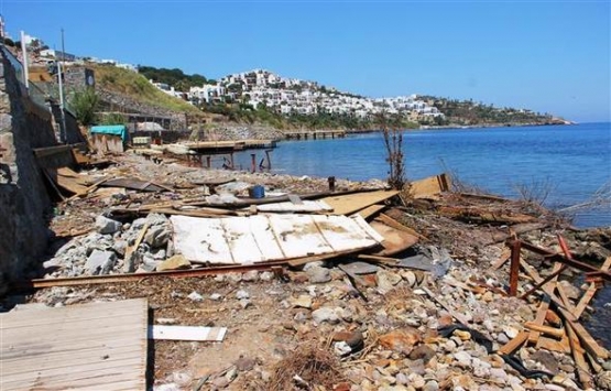 Hadise nin La Plaj’ı yıkıldı!