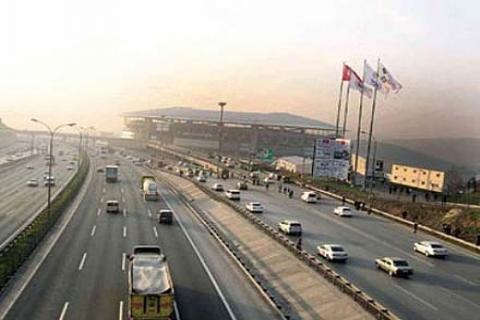 Galatasaray 10 bin kişilik bir stat daha yapmak için GSGM'ne başvurdu!