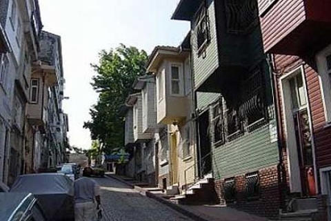 Tarihi Yarımada'nın köhne binalarına kentsel makyaj yapılıyor!