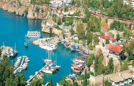 Antalya'daki dev projeler yatırımcıların ilgisi artırdı!