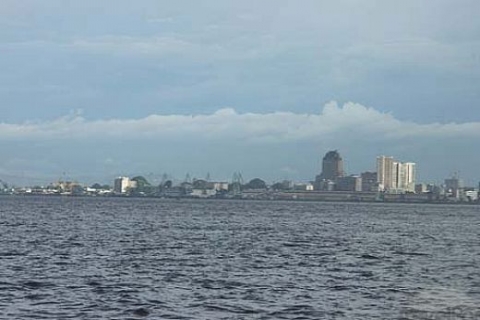 Dünyanın birbirine en yakın iki başkenti Kinşasa ile Brazzaville'i Kongo Nehri ayırıyor!