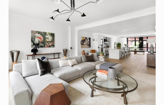 Sophie Turner ve Joe Jonas New York taki evlerini 5.8 milyon dolara satıyor!