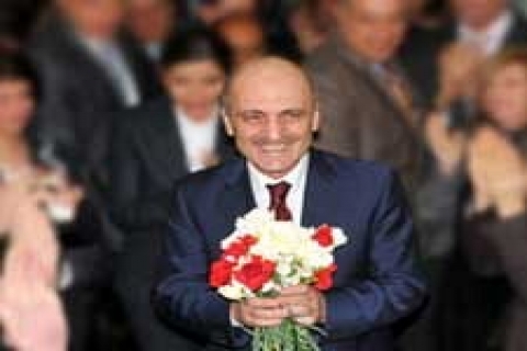 Erdoğan Bayraktar TOKİ personeline veda etti!