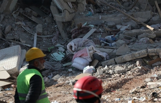 Elazığ depreminde 50 bina yıkıldı, 308 bina hasar gördü!