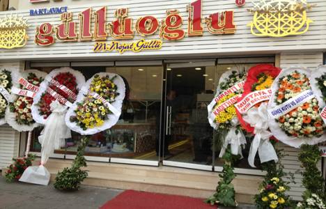 Baklavacı Güllüoğlu Fatih'te şube açtı!