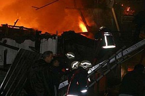 Ankara Tarihi Çıkrıkçılar yokuşunda yangın çıktı!