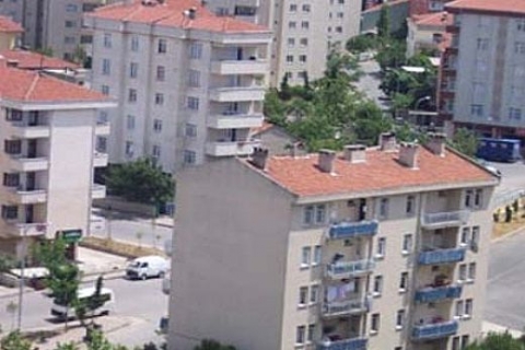 Lojmanı zamanında tahliye etmeyen kira yerine işgaliye bedeli ödeyecek! 