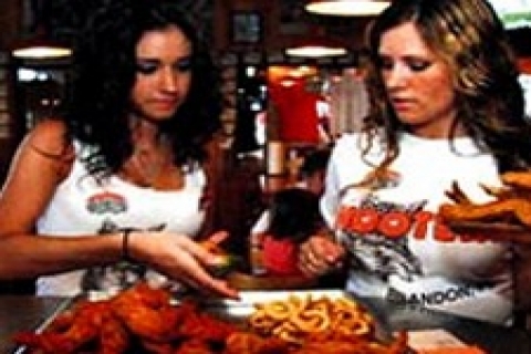Hooters Aralık ayında Türkiye'de!