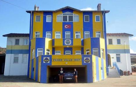 İsmail Özhan villasını sarı laciverte boyadı! 