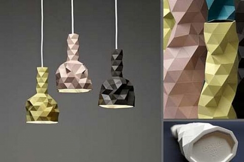 Phil Cuttance'ın vazoları ortama hareket katıyor!