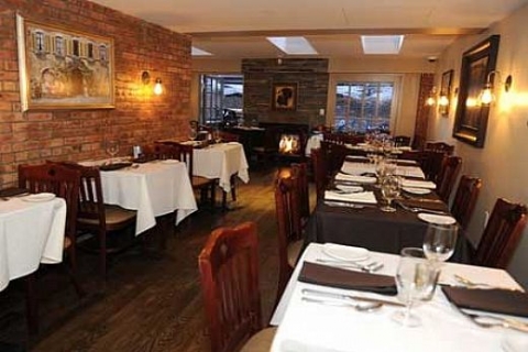 Lady Gaga, tarzıyla hiç uyuşmayan restoran açtı!