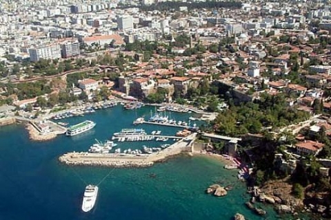 Antalya Muratpaşa'daki Yalı Sitesi'nde 210 bin TL'ye daire! İcradan!