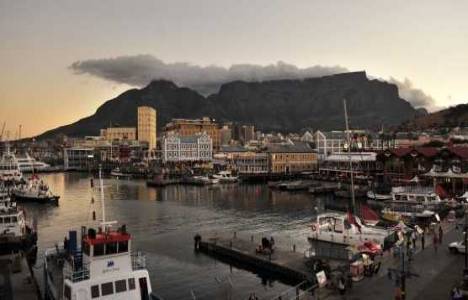 Cape Town, dünyanın en gözde turizm beldesi seçildi!