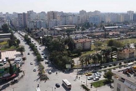 James Bond için Adana'nın en işlek caddesi 12 gün boyunca kapatılacak!
